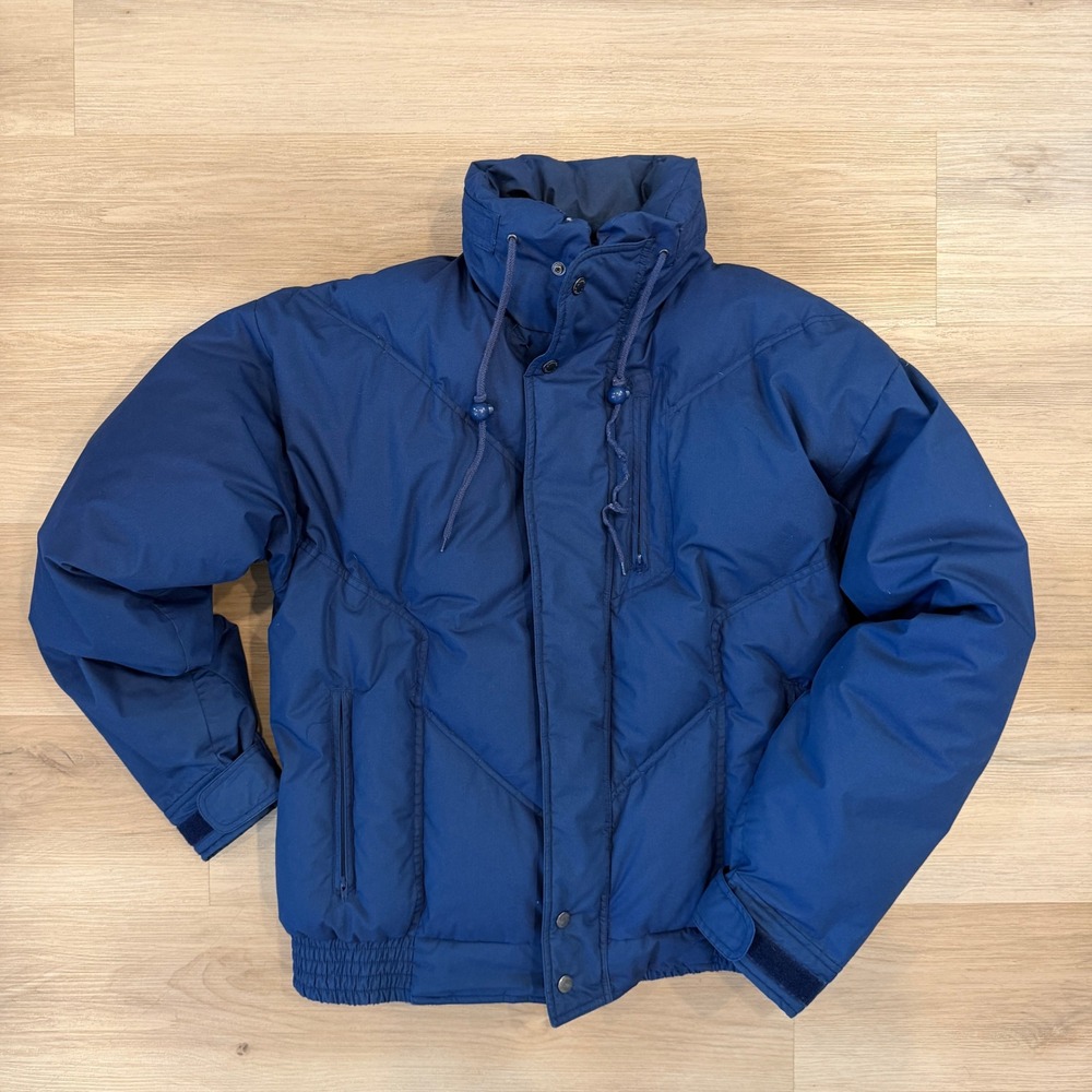 Vintage St Johns Bay Mens Blue Puffer Winter Coat Retractable Hood Size MT